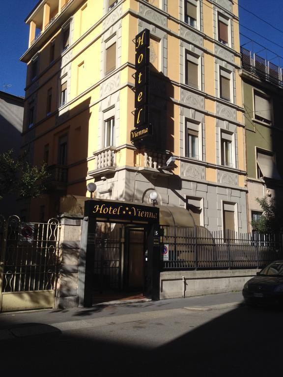 Hotel Vienna Милано Екстериор снимка